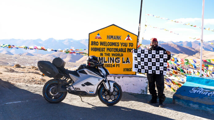 Harish Surampade-ultra-violette-f77