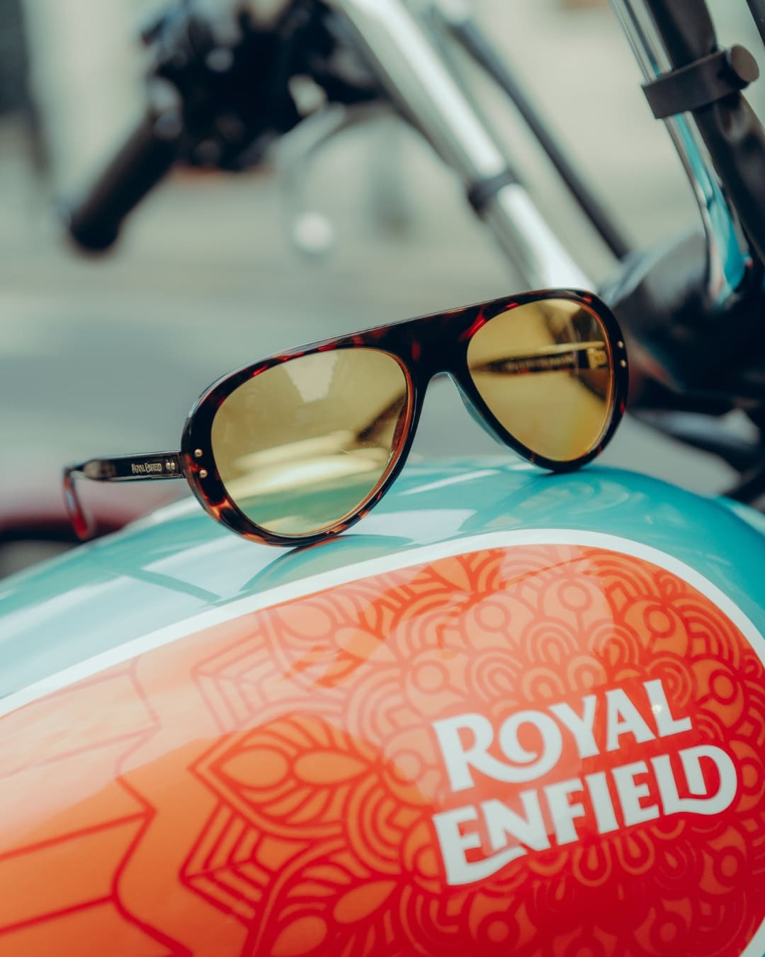 RE x Vallon 3 glasses (1)