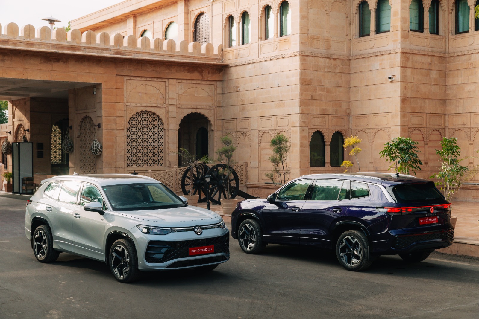 Volkswagen Tayron R-Line in India (1)