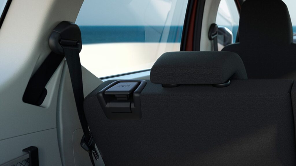 2026 Renault Triber KV - black car (2)