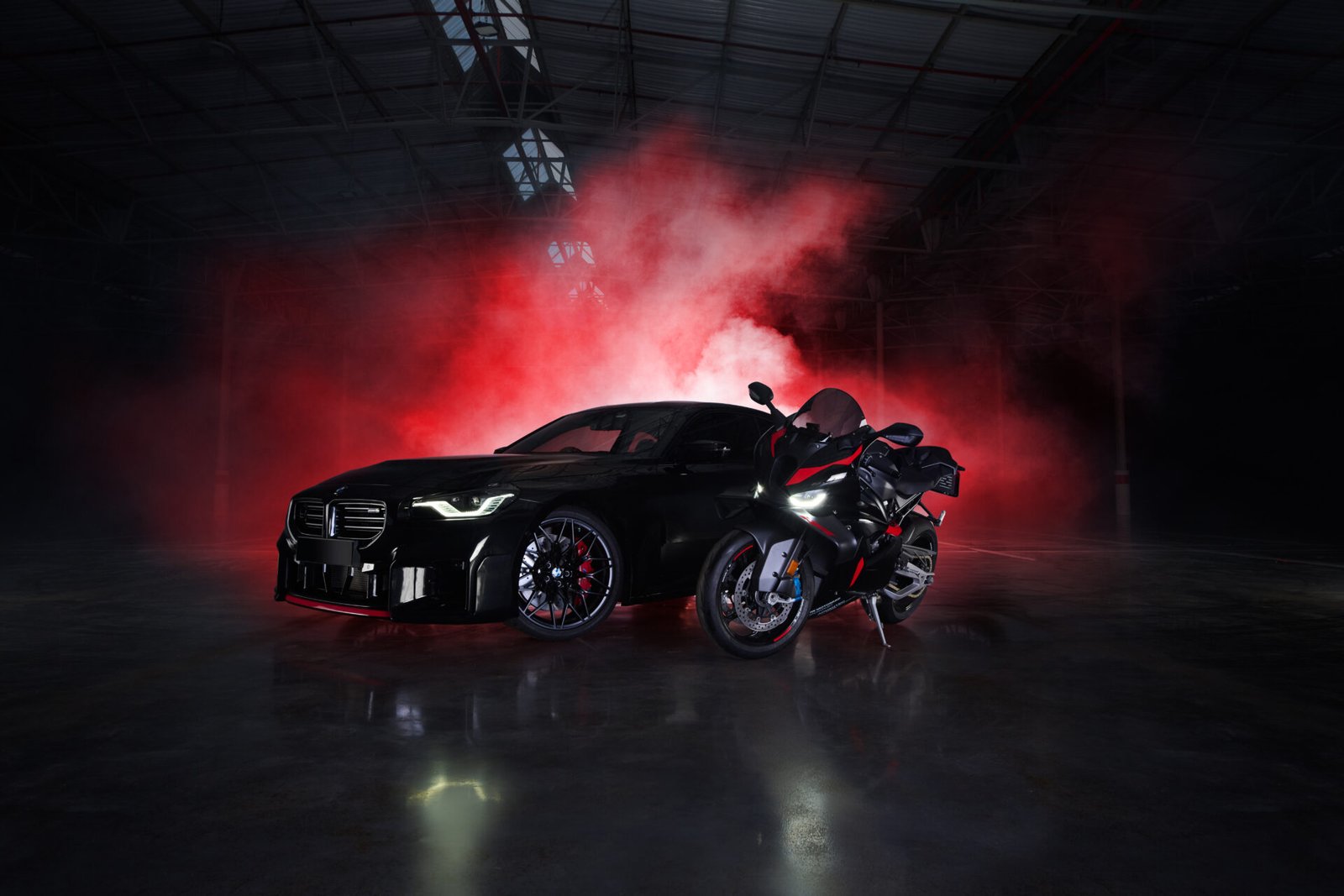 BMW M2 Coupé RR Edition & M 1000 RR M2 Edition Revealed