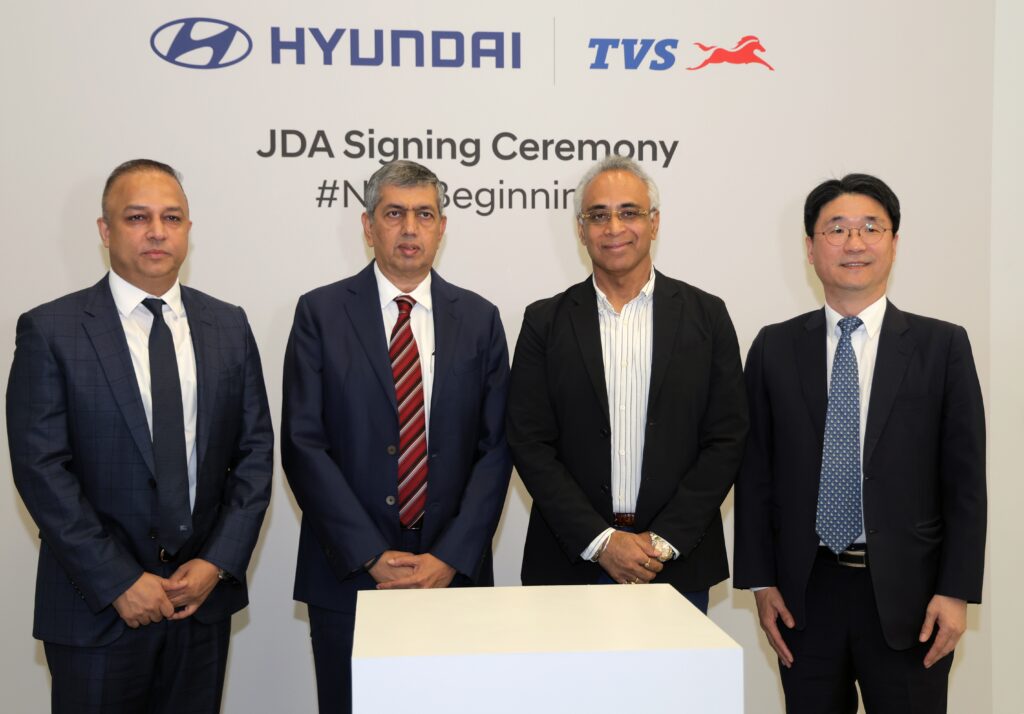 Hyundai Motor And TVS Partner To Make Unique E-3W! (1)