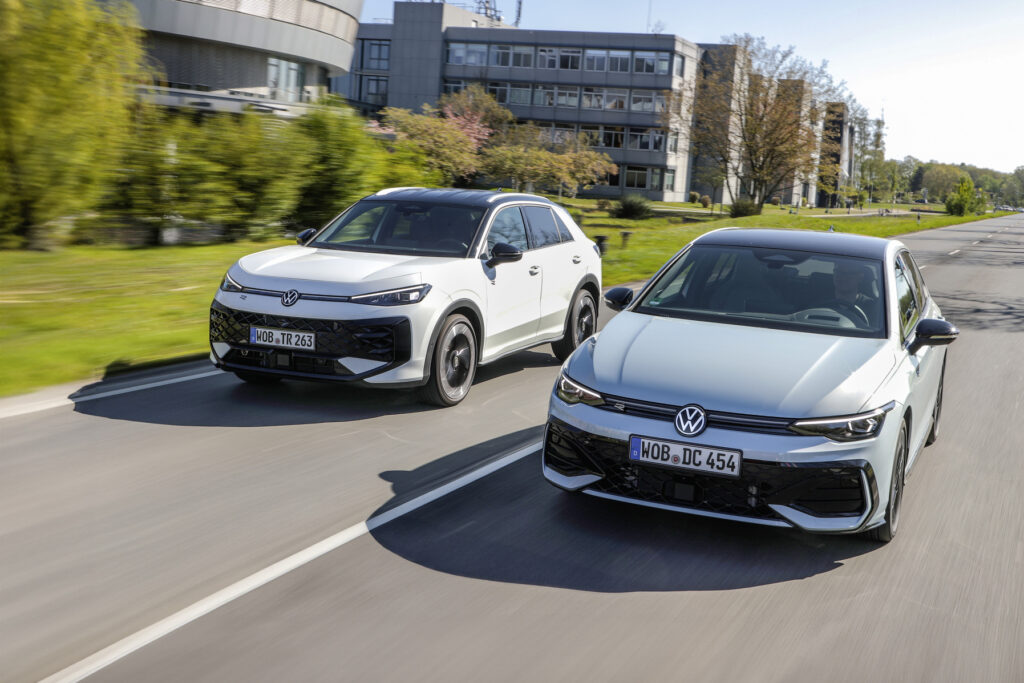 Volkswagen T-Roc and Golf Debut Strong HYBRID ENGINES!