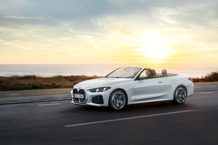 2026 BMW M440i xDrive Convertible Launched At Rs 1.09 Crore! (1)