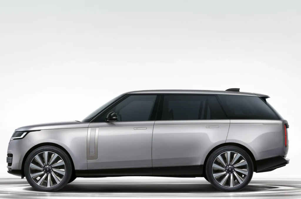 2026 Range Rover SV Ultra - Above And Beyond Rivals! (1)