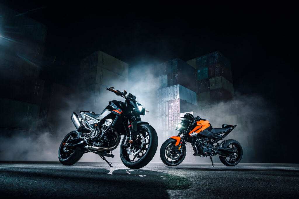2027 KTM 790 DUKE Revealed! Mini SuperDUke! (1)