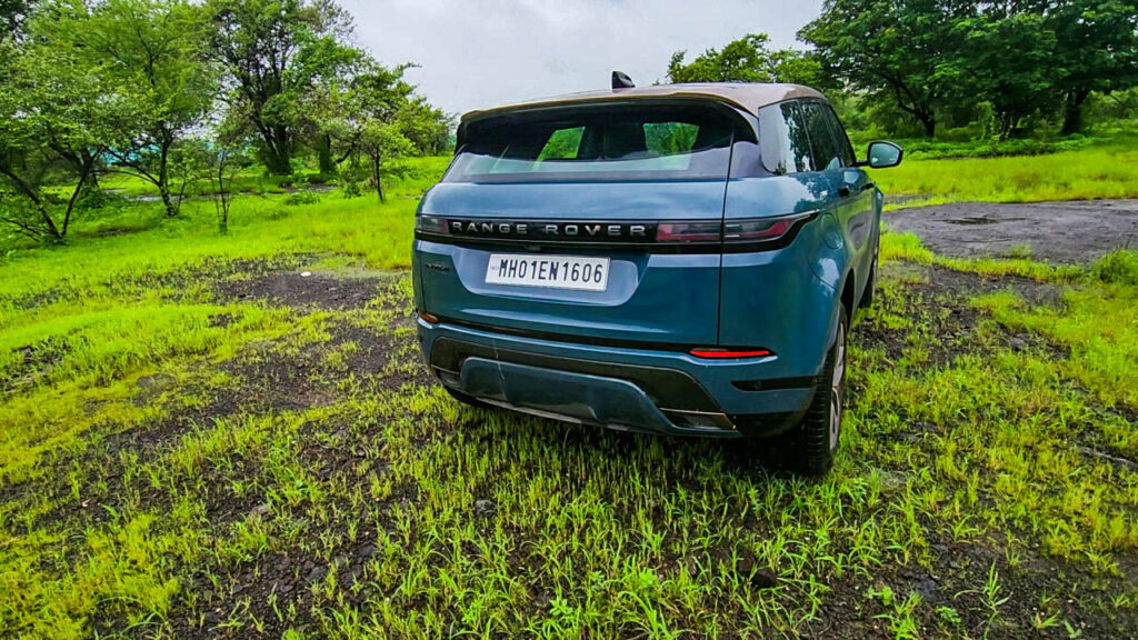 evoque-range-rover-2024-review-1