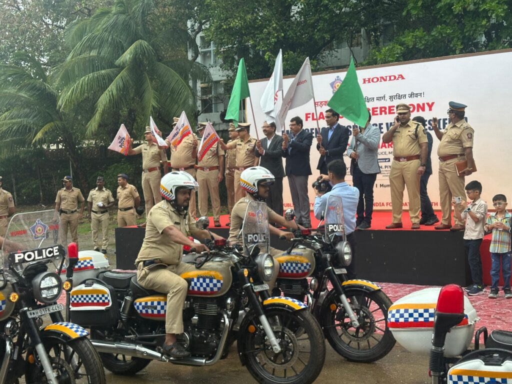 Honda Gives 101 Emergency Response Vehicles To Mumbai Police