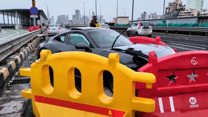 Mumbai-Coastal-Road-Porsche-accident