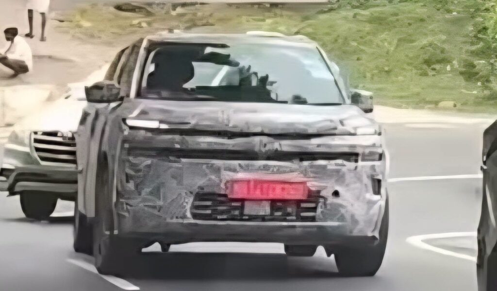 Tata Curvv Facelift Spied - Tekton Rival