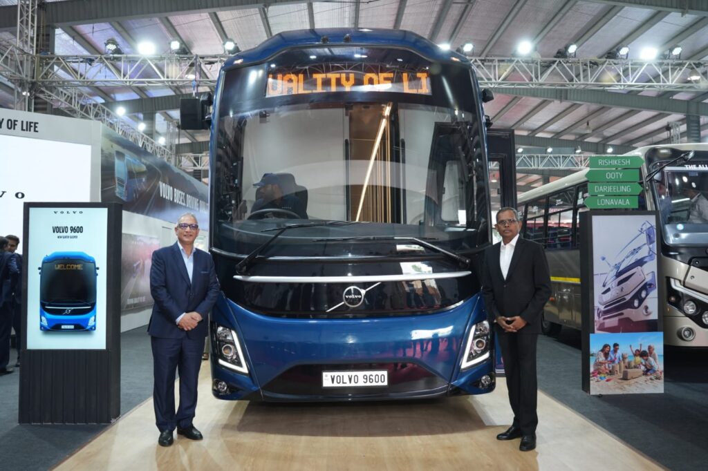 Volvo Buses India Unveils India’s First 9600 Seater-Sleeper Coach 