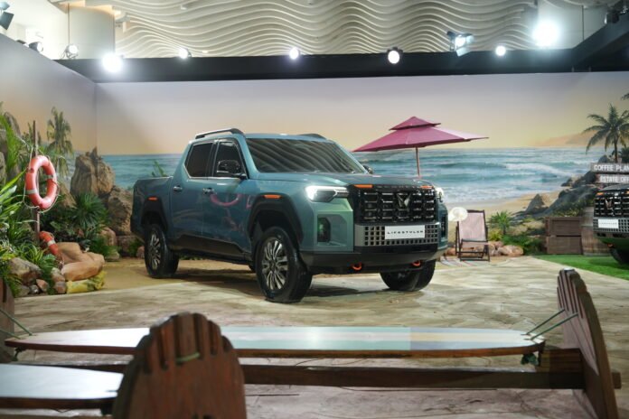 Mahindra Scorpio Lifestyler Revealed In India! (7)