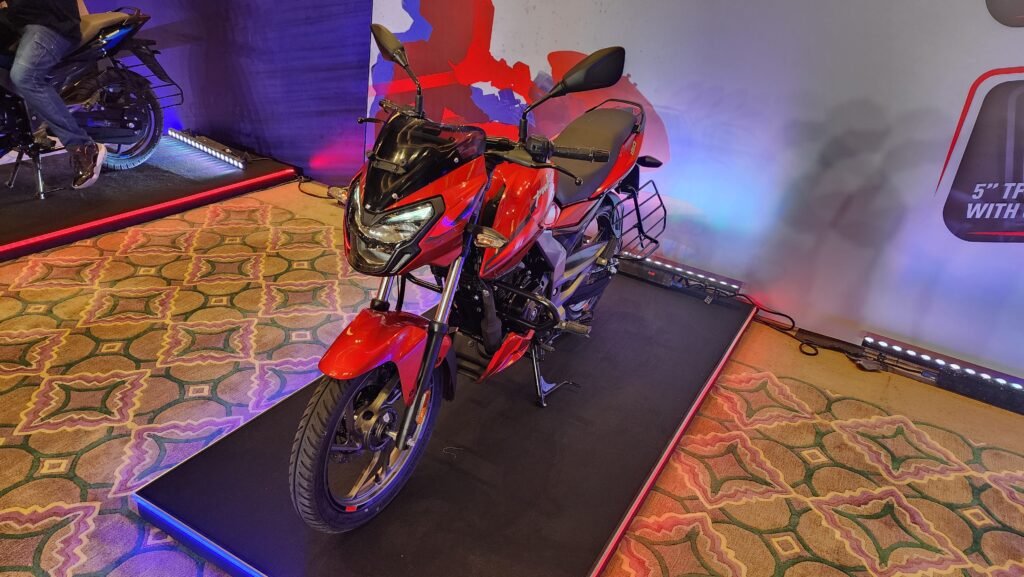 pulsar-150-2026-bajaj (2)