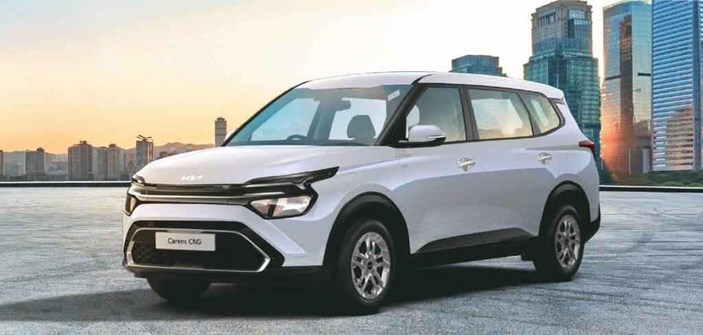 Kia Carens CNG and Carens Clavis CNG Launched