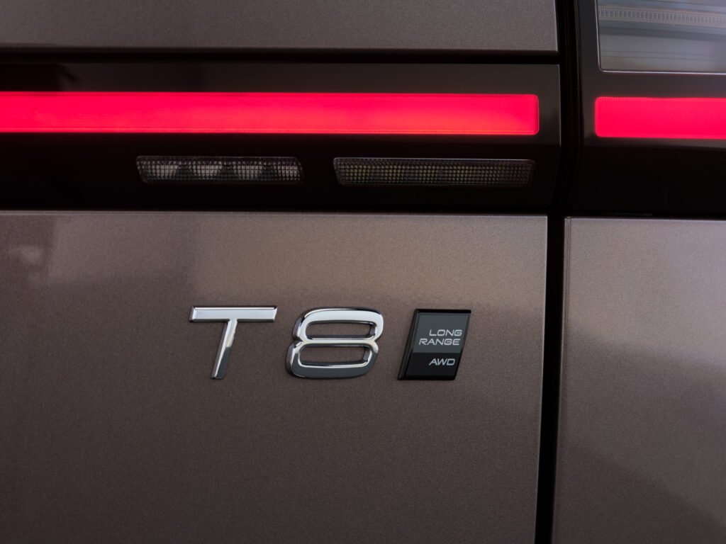 Volvo Cars Comes Back With PHEV With 2027 XC60 And XC90! (1)