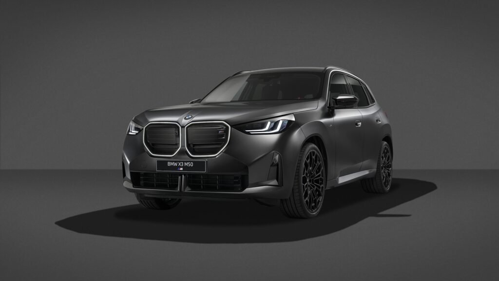 2026 BMW X3 M50 xDrive Black Package M Performance Revealed