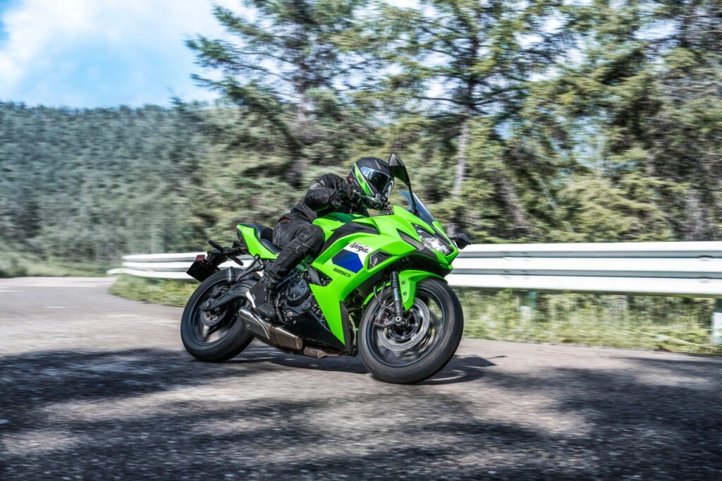 FINALLY! Top Tier Suspension and Brakes On 2027 Kawasaki Ninja 650!