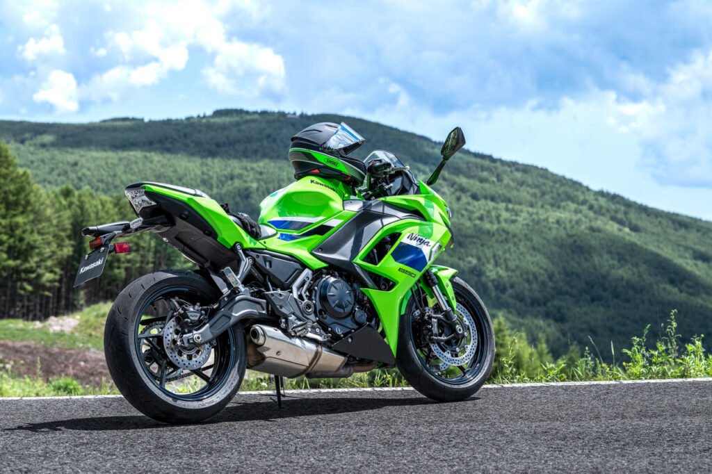 FINALLY! Top Tier Suspension and Brakes On 2027 Kawasaki Ninja 650!