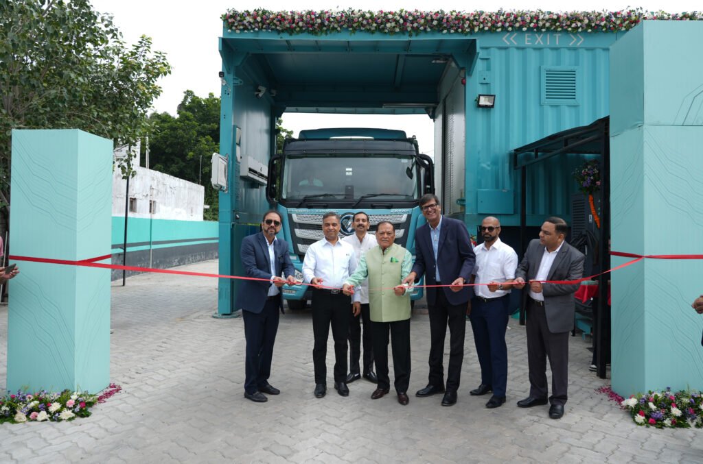 Energy In Motion Inaugurates Heavy-Electric Freight Infrastructure At Rewar