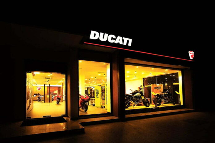 ducati-ahmedabad-dealership-india-gujarat-2