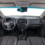 2017 Chevrolet Trailblazer facelift interior unveiled