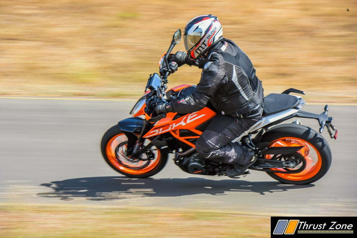 2017-KTM-Duke-390-Review-India-First-Ride-41 - Thrust Zone